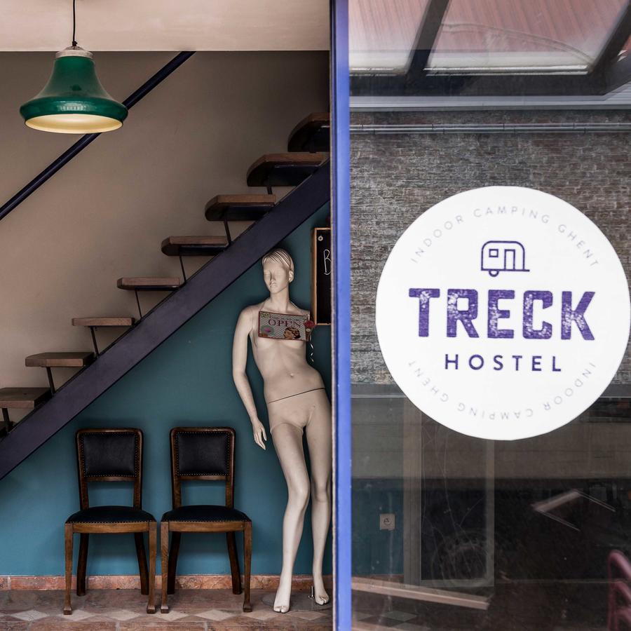 Treck Hostel ヘント エクステリア 写真